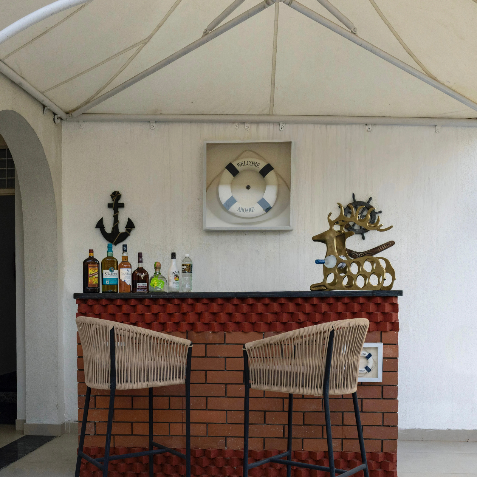 Sitting Area Image 3